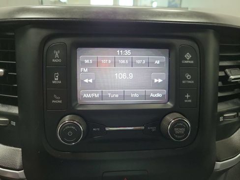 Used 2023 RAM 1500 Big Horn AWD/4WD image 37