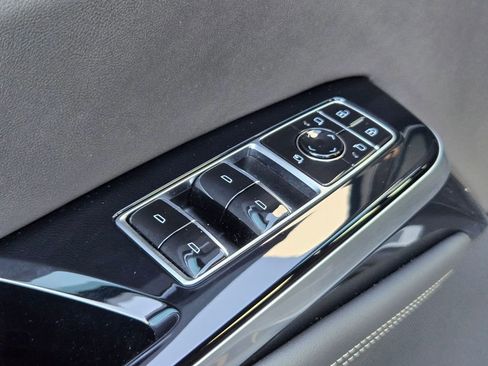 New 2026 Cadillac Escalade Luxury w/ LPO, Floor Liner Package image 27