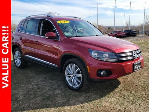 Used 2014 Volkswagen Tiguan SEL image 4