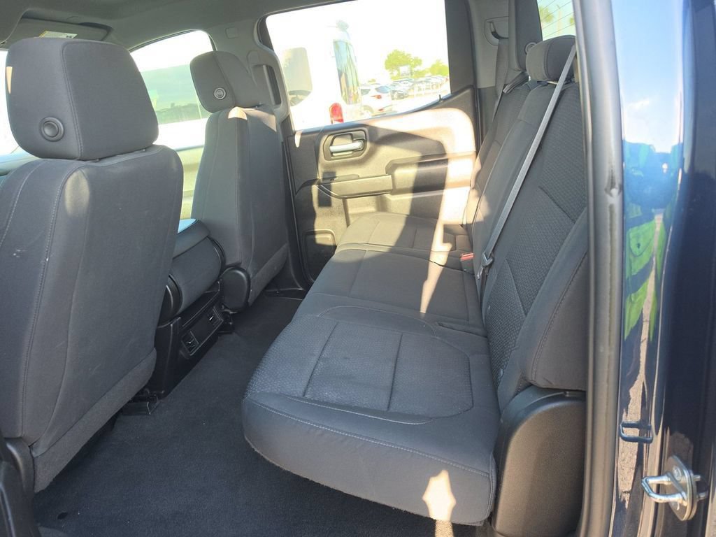 Used 2022 Chevrolet Silverado 1500 Custom w/ Safety Confidence Package RWD image 13