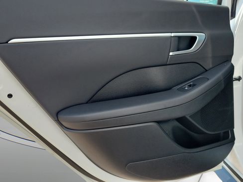 New 2025 Hyundai Sonata SEL image 9