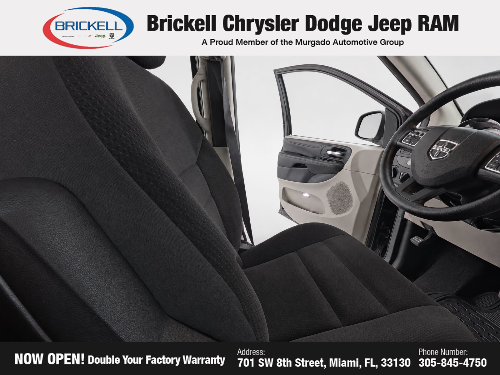 Used 2018 Dodge Grand Caravan SE w/ UConnect Hands-Free Group FWD image 11