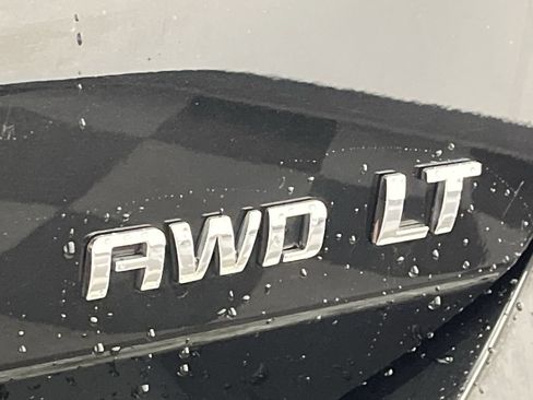Used 2020 Chevrolet Equinox LT AWD/4WD image 27