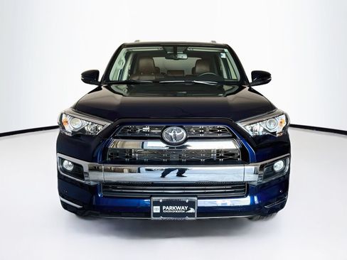 Used 2019 Toyota 4Runner Limited AWD/4WD image 2