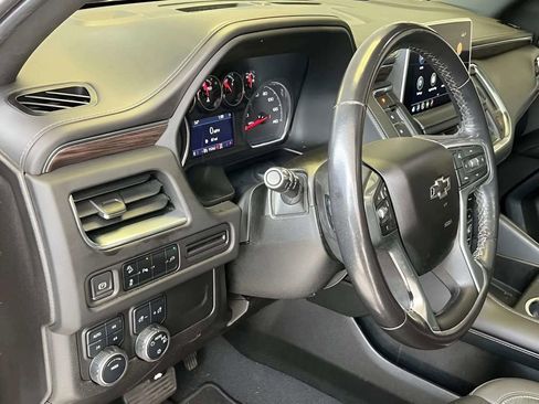 Used 2021 Chevrolet Tahoe Z71 image 16