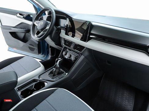 New 2026 Volkswagen Taos S image 32