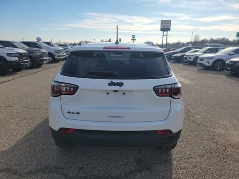 New 2026 Jeep Compass Latitude image 20