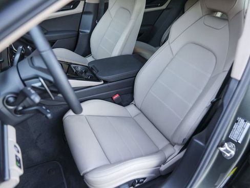 New 2026 Porsche Panamera 4 AWD/4WD image 5