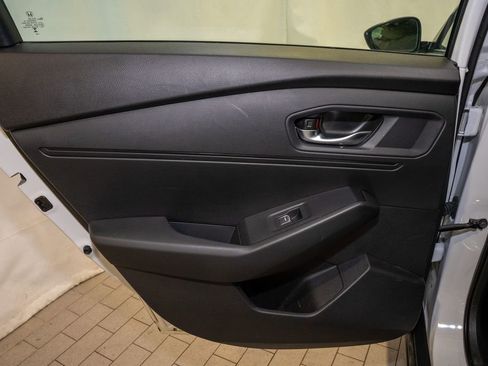 Used 2023 Honda Accord Sport image 9