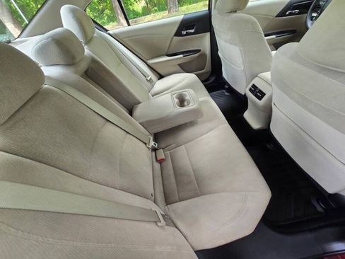 Used 2015 Honda Accord EX image 14