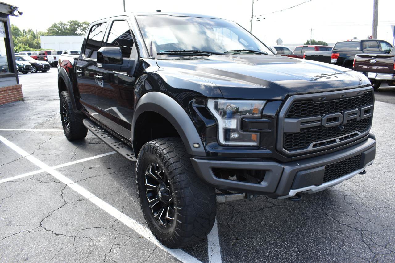 Used 2018 Ford F150 Raptor w/ Equipment Group 802A Luxury AWD/4WD image 4