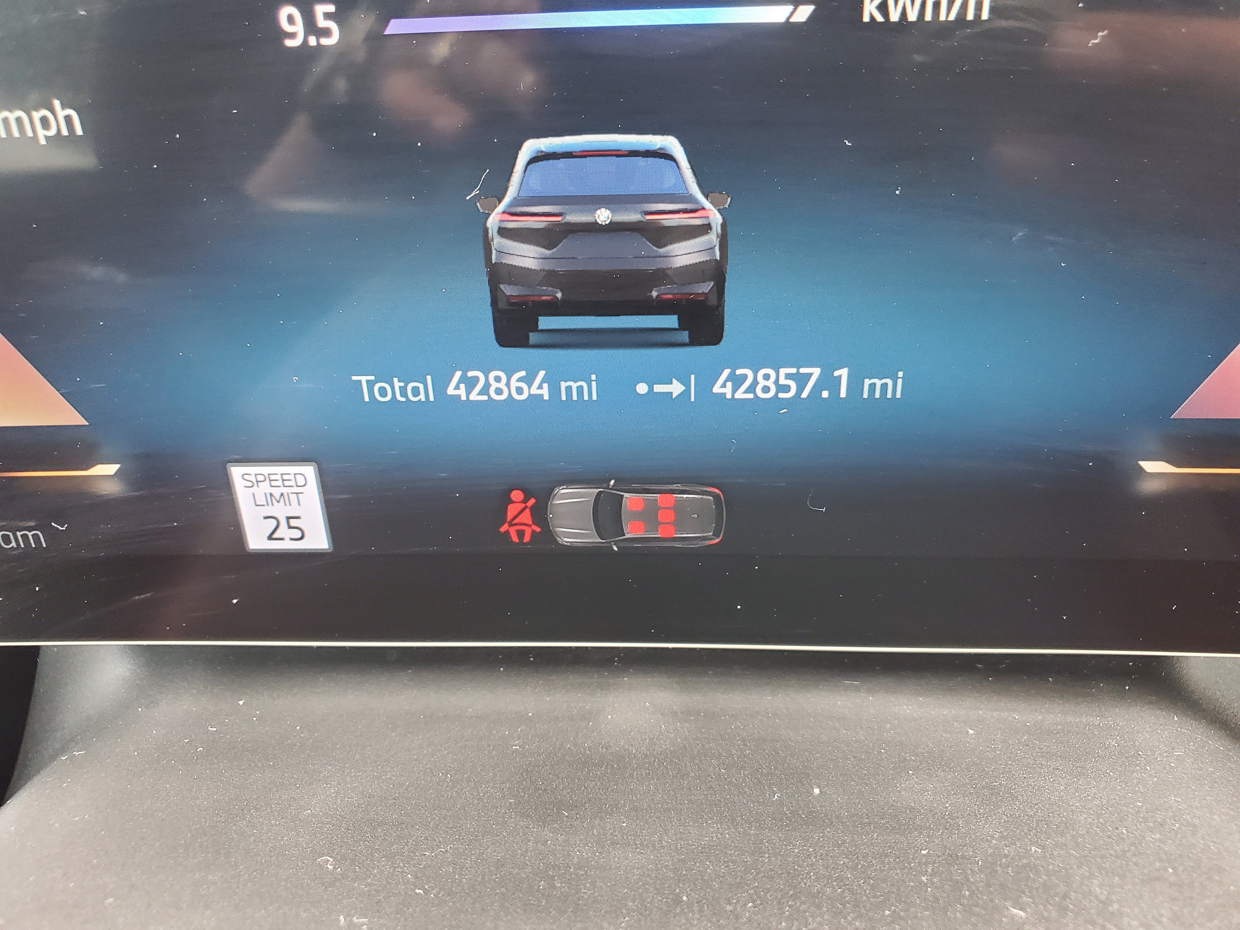 Certified 2024 BMW iX xDrive50 w/ Sport Package AWD/4WD image 15