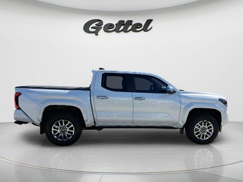 Certified 2025 Toyota Tacoma Limited image 3