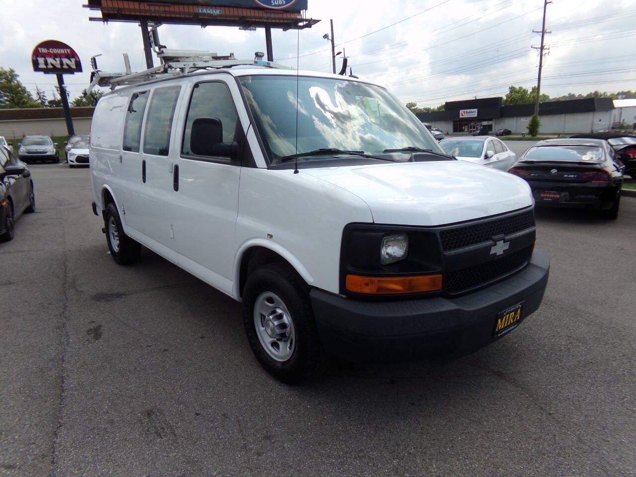 Used 2015 Chevrolet Express 2500 RWD image 57