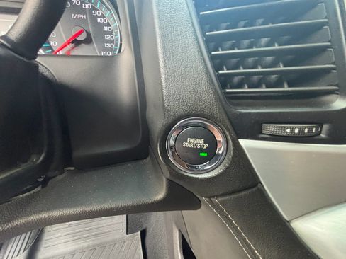 Used 2019 GMC Yukon SLT w/ Premium Edition AWD/4WD image 15