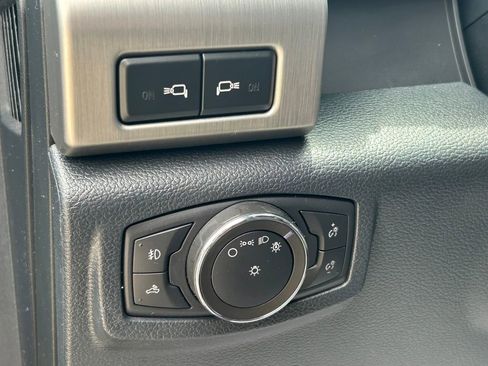 Used 2022 Ford F250 Platinum AWD/4WD image 27