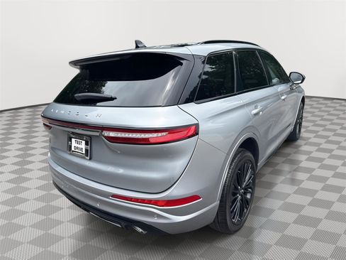 Used 2023 Lincoln Corsair Reserve w/ Jet Appearance Package FWD image 6
