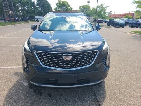 Used 2023 Cadillac XT4 Premium Luxury w/ Driver Assist Package FWD image 10
