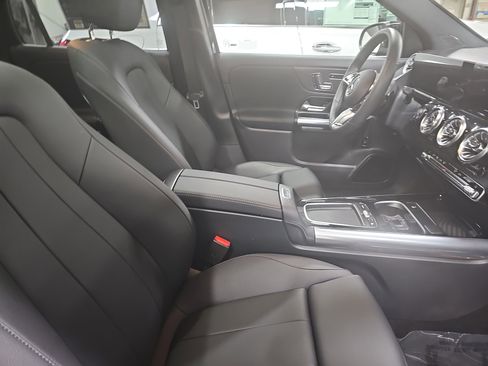 Certified 2026 Mercedes-Benz GLA 250 image 10