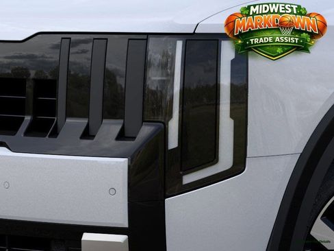 New 2027 Kia Telluride S image 10