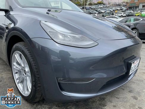 Used 2023 Tesla Model Y Long Range AWD/4WD image 76