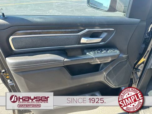 Used 2019 RAM 1500 Big Horn AWD/4WD image 9