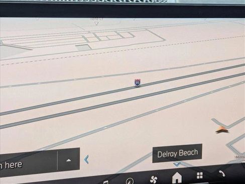 Used 2025 BMW 330i Sedan w/ Premium Package image 13