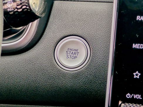 Used 2024 Hyundai Santa Cruz SEL image 39