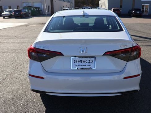 Used 2024 Honda Civic EX image 7