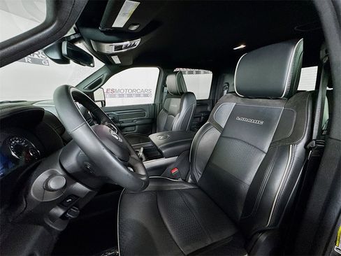 Used 2024 RAM 2500 Laramie w/ Night Edition image 20