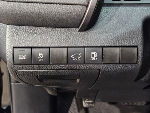 Used 2024 Toyota Camry SE image 24