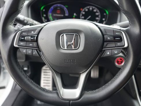 Used 2022 Honda Accord Sport image 7