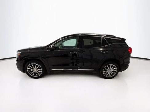 Used 2023 GMC Terrain Denali AWD/4WD image 4