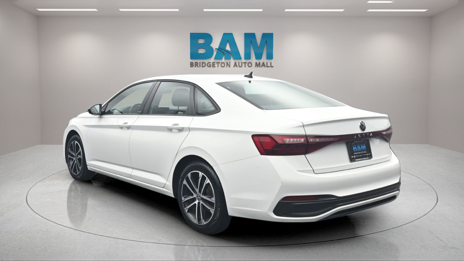 Used 2025 Volkswagen Jetta Sport FWD image 4