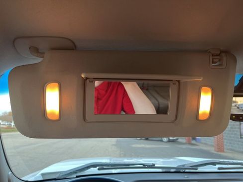 Used 2008 Chevrolet Silverado 3500 LTZ w/ EZ-Lift Tailgate Package image 76