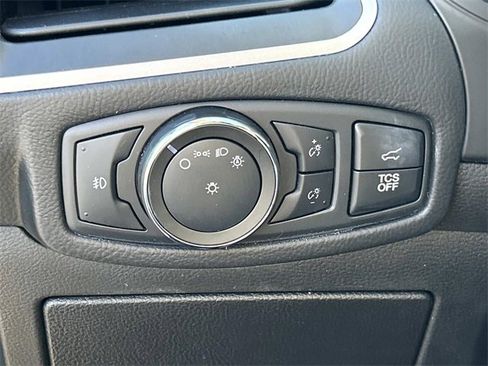 Used 2022 Ford Edge SEL w/ Convenience Package image 35