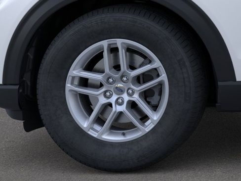 New 2026 Ford Explorer Active RWD image 19