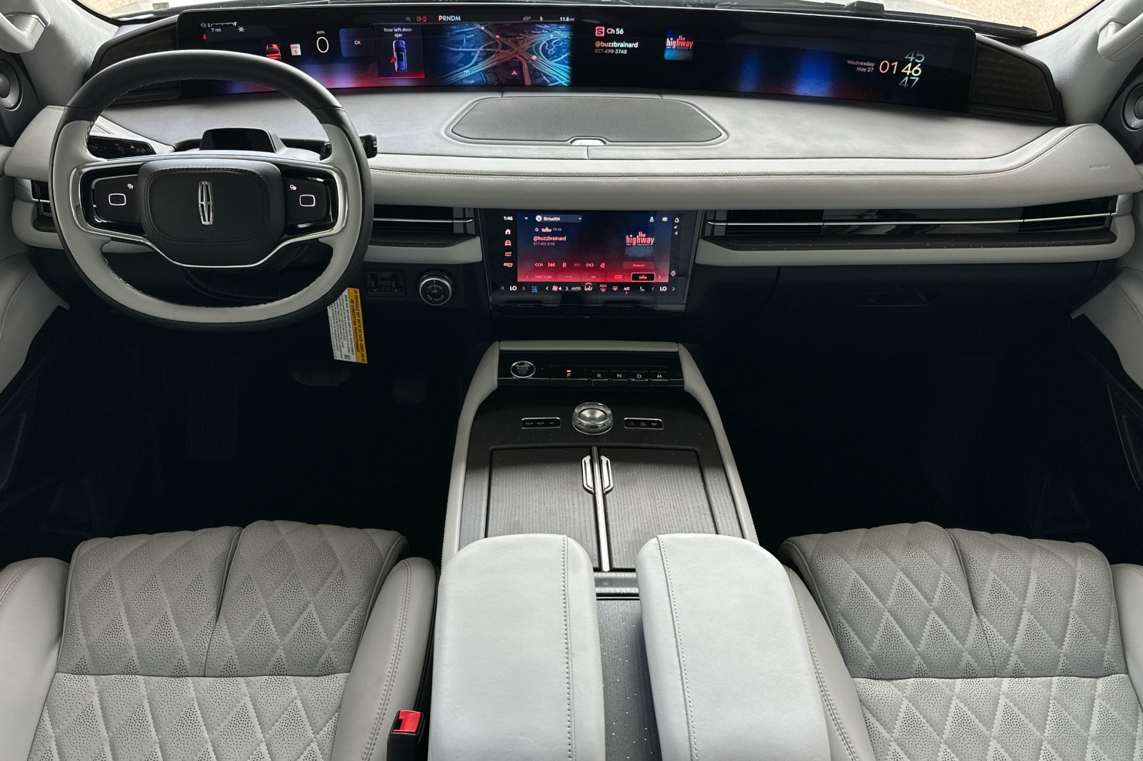 New 2026 Lincoln Navigator L Black Label AWD/4WD image 12