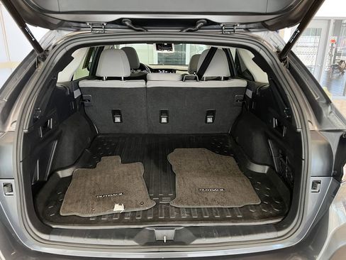 Used 2023 Subaru Outback Premium image 30