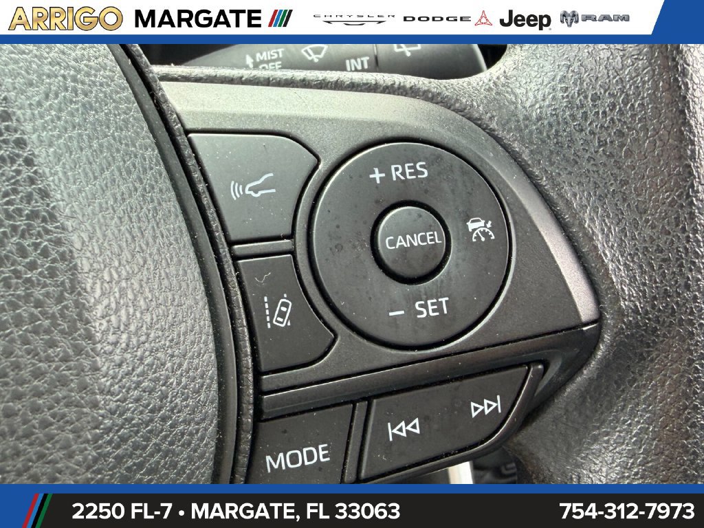 Used 2023 Toyota RAV4 LE FWD image 28