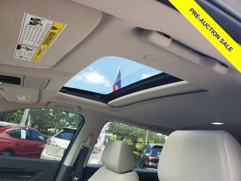 Used 2024 Honda CR-V EX-L image 18