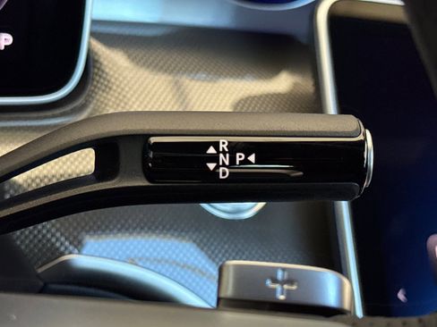 New 2025 Mercedes-Benz C 300 4MATIC Sedan image 25