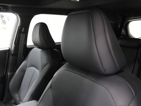 New 2026 Subaru Outback Limited image 5