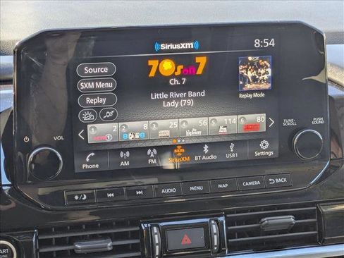 Used 2022 Nissan Pathfinder SL image 13