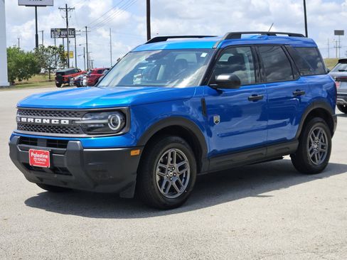 Used 2025 Ford Bronco Sport Big Bend AWD/4WD image 3