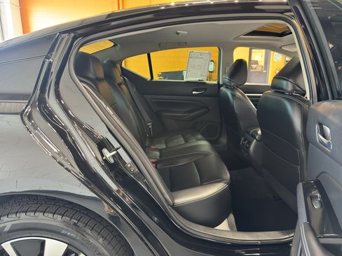 Used 2020 Nissan Altima 2.5 SL AWD/4WD image 18
