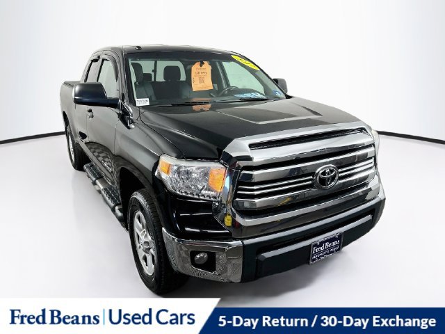 Used 2017 Toyota Tundra SR5 AWD/4WD image 1