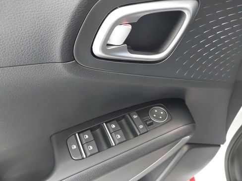 Used 2020 Kia Soul GT-Line image 26