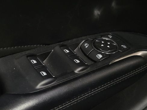 Used 2017 Lincoln MKC Reserve w/ Lincoln MKC Climate Package AWD/4WD image 27