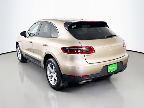 Used 2018 Porsche Macan image 7